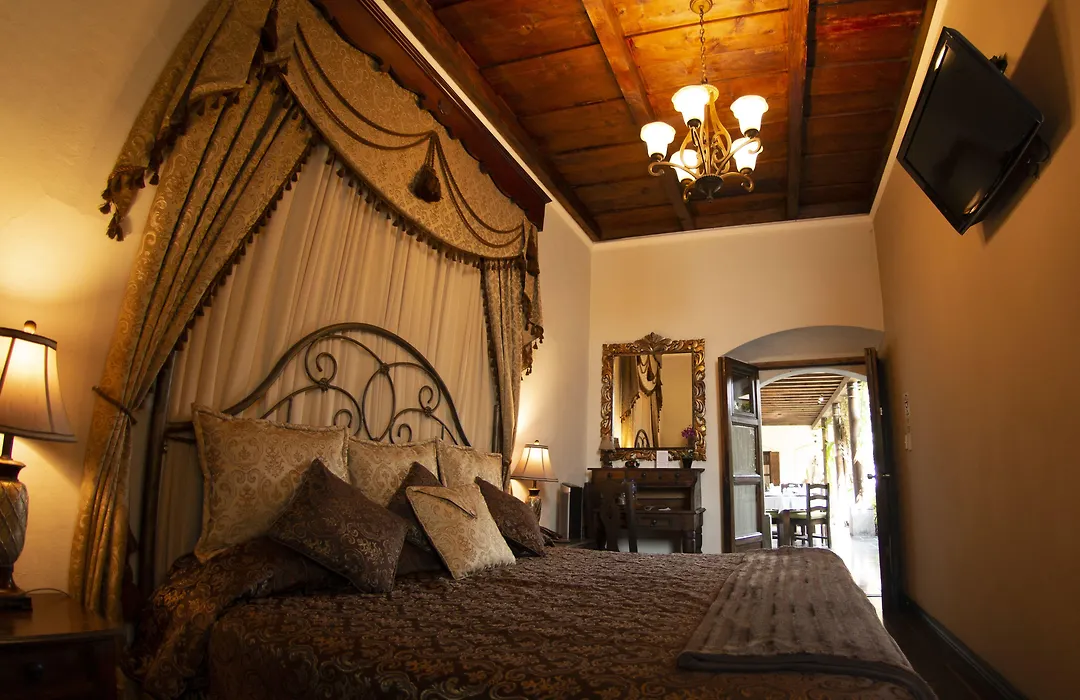 Hotel La Catedral-1
